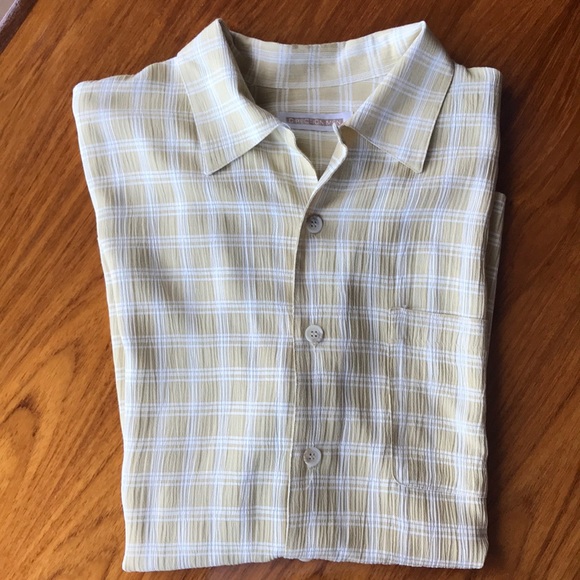Men’s button down short sleeve shirt - Picture 1 of 7